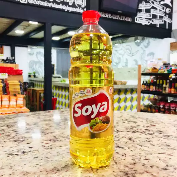 Aceite de soja SOYA (900 ml)