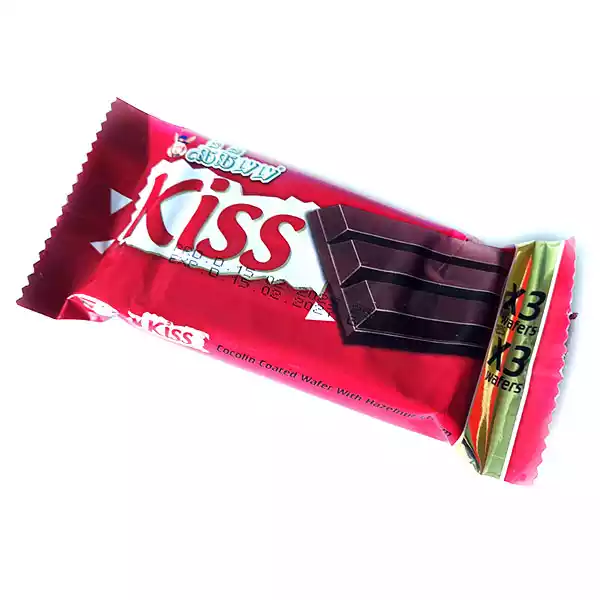 Wafer cubierto de chocolate en forma de peter KISS Wafer cubierto de chocolate tipo peter KISS (45 g)